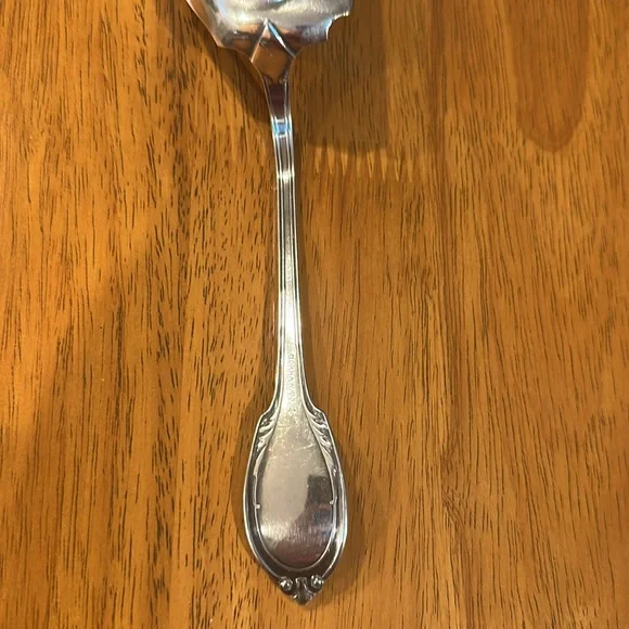 Gorham Co silver plated large fish serving spoon. PAV engraved - Picture 6 of 8